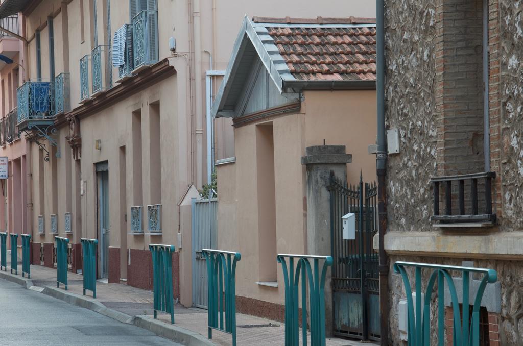 Appartement Les Clematites Мантон Екстер'єр фото