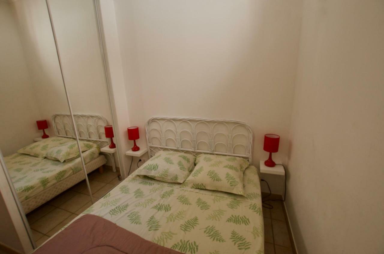 Appartement Les Clematites Мантон Екстер'єр фото